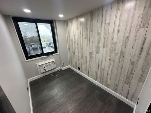 2-711 Seagirt Ave, Far Rockaway, NY, 11691 | Card Image