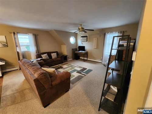 251 Laurel Pl, East Rutherford, NJ, 07073-1308 | Card Image