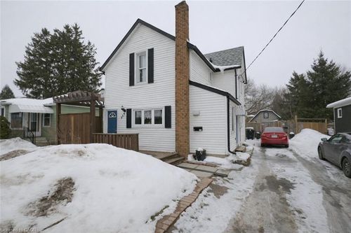 b-229 Guelph Ave, Cambridge, ON, N3C1A9 | Card Image