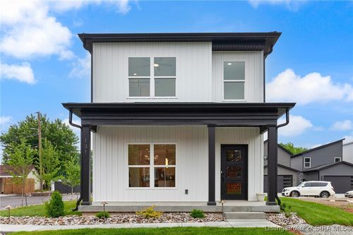 131 Rock Ln, Clarksville, IN, 47129-1460 | Card Image