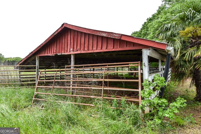 387 Fredonia Church Rd, Home with 3 bedrooms, 2 bathrooms and 2 parking in BARNESVILLE GA | Image 36