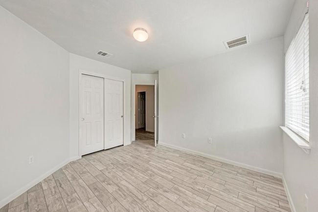 233 Wallops, House other with 4 bedrooms, 2 bathrooms and 2 parking in Kyle TX | Image 28