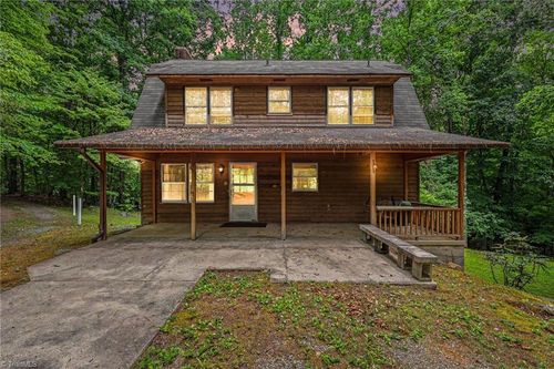 381 E Homestead Dr, Lexington, NC, 27292-0703 | Card Image