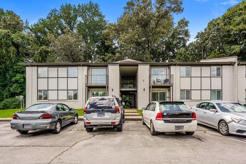 235 Vinewood Rd, McMinnville, TN, 37110-1480 | Card Image