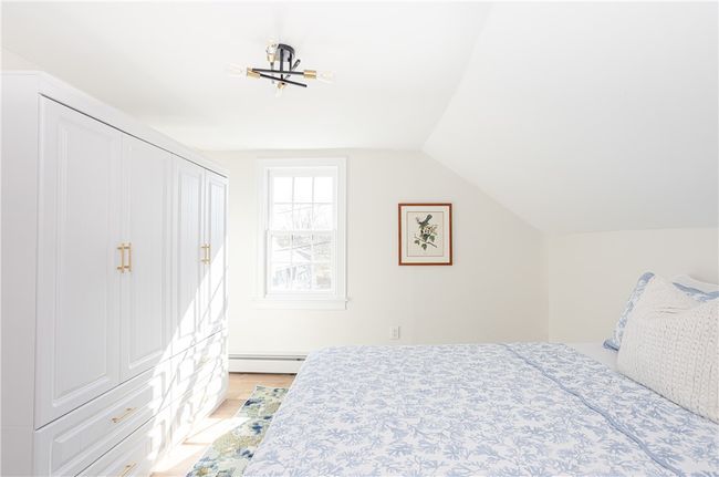 4 Gladding Ct, Home with 3 bedrooms, 1 bathrooms and 3 parking in Newport RI | Image 41