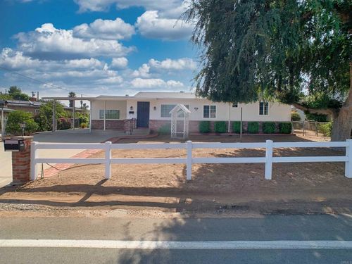 9161 Emerald Grove Avenue, Lakeside, CA, 92040 | Card Image