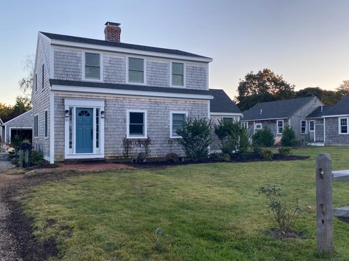 33 Pleasant St, West Dennis, MA, 02670-2425 | Card Image