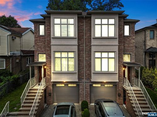 405 Commercial Ave, Cliffside Park, NJ, 07010-1433 | Card Image