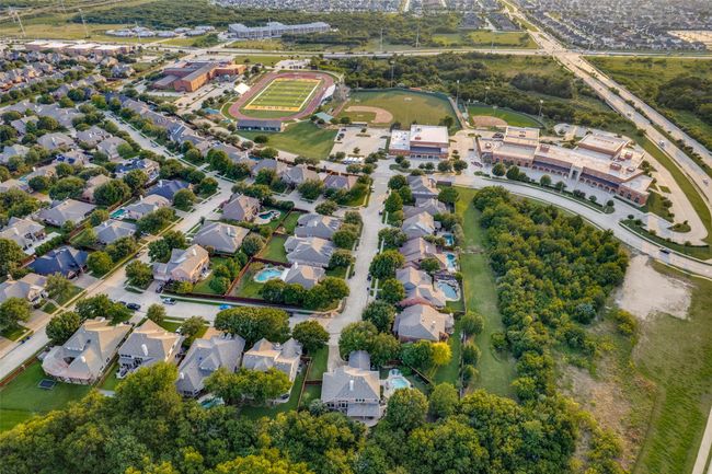 Neighborhood aerial view showing private school w terrific accessability | Image 16