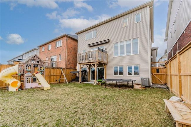 262 Dolman St, House other with 4 bedrooms, 3 bathrooms and 4 parking in Breslau ON | Image 39