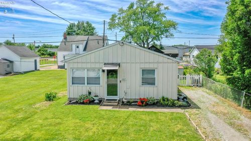 1337 Lasalle St, Sandusky, OH, 44870-1711 | Card Image