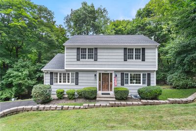 1320 Merritt Street, House other with 3 bedrooms, 2 bathrooms and null parking in Fairfield CT | Image 1