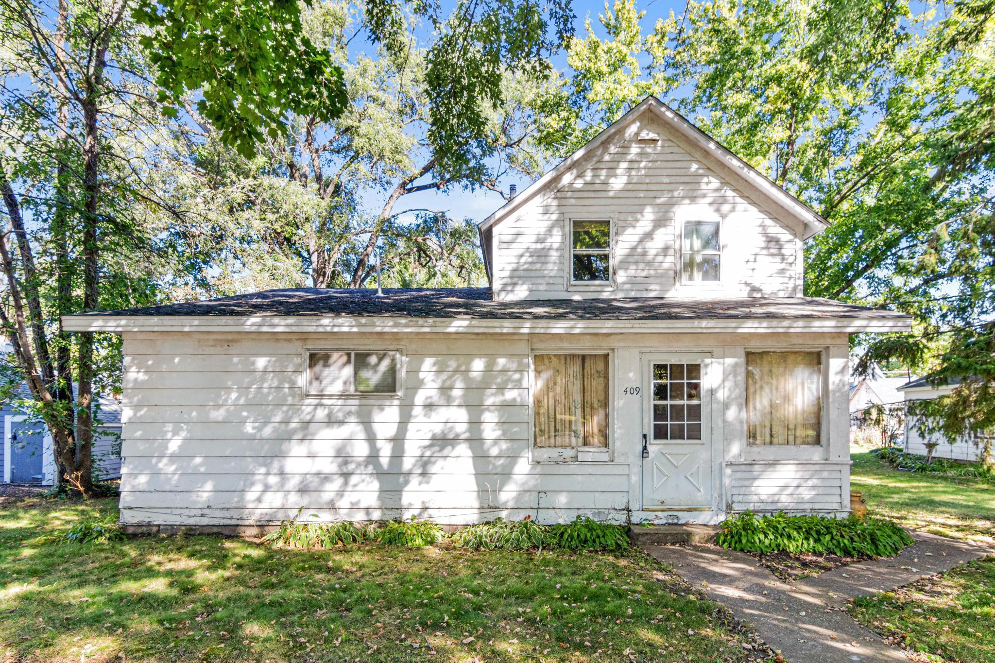 7th St, Hastings, MN 55033
