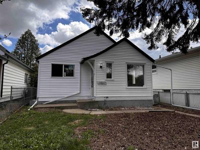 12063 94 St Nw, House other with 4 bedrooms, 2 bathrooms and null parking in Edmonton AB | Image 1