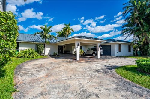 13851 Sw 38th St, Miami, FL, 33175-6451 | Card Image