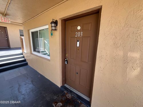 203-411 N Halifax Ave, DAYTONA BEACH, FL, 32118-4093 | Card Image