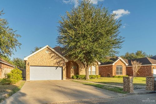 1018 N Boston College Dr, Edinburg, TX, 78541-6378 | Card Image