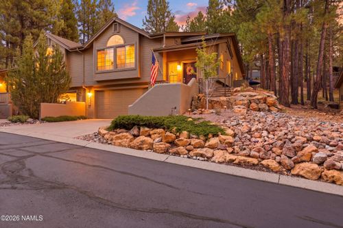 6117 E Mountain Oaks Dr, Flagstaff, AZ, 86004-7165 | Card Image