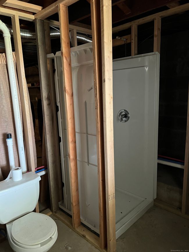 33 Prindle Ave, House other with 4 bedrooms, 1 bathrooms and null parking in Ansonia CT | Image 40