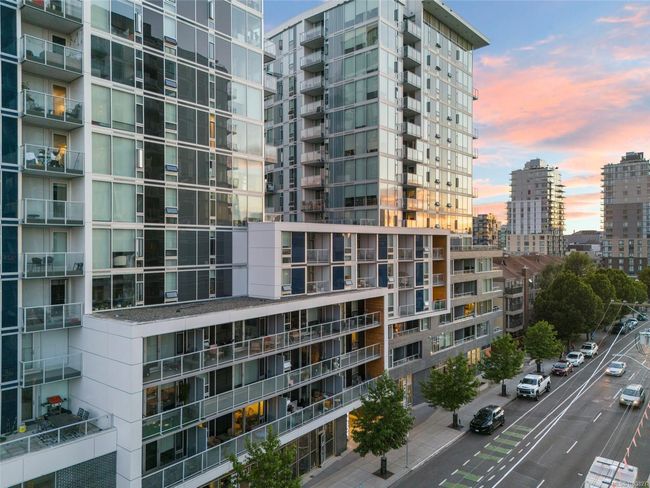 601 - 989 Johnson St, Condo with 2 bedrooms, 2 bathrooms and 1 parking in Victoria BC | Image 26