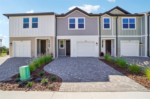 7487 Deer Valley Cir, TAMPA, FL, 33635-9739 | Card Image