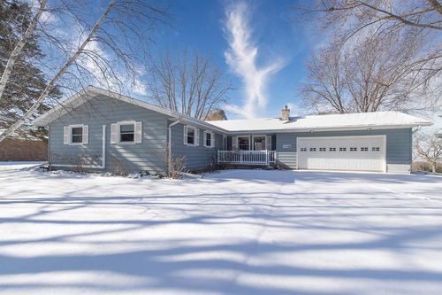 N8250 Sunset Drive, TAYCHEEDAH, WI, 54937 | Card Image