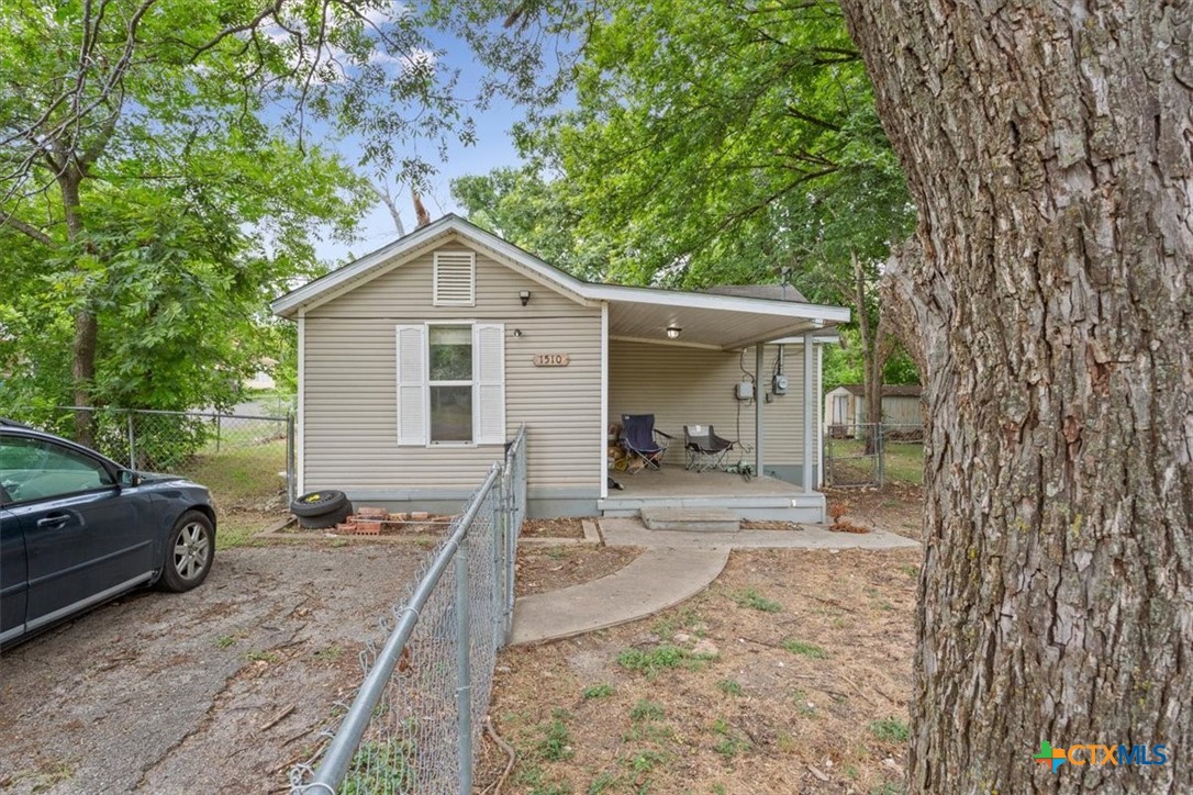 Gray St, Killeen, TX 76541