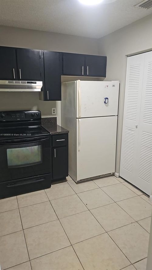 apt-207-1170 Nw 80th Ave, Margate, FL, 33063-3072 | Card Image