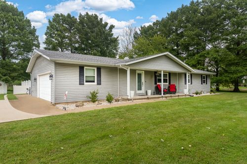 1101 E Pine St, Herrin, IL, 62948-4008 | Card Image