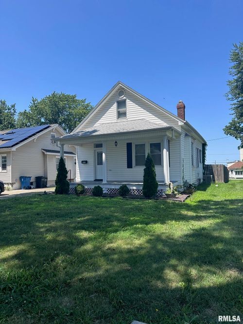 2843 Elm St, Quincy, IL, 62301-3504 | Card Image