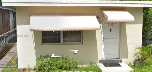 0-2375 Ne 137th St, North Miami Beach, FL, 33181-1841 | Card Image