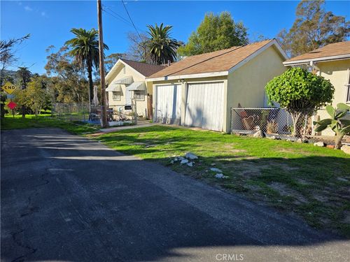 714 W Crestwood St, San Pedro, CA, 90731-1604 | Card Image