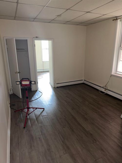 a2-712 14th St, Union City, NJ, 07087-6254 | Card Image