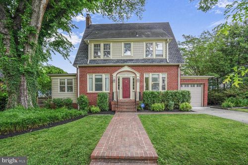 4707 Hunt Ave, CHEVY CHASE, MD, 20815-5422 | Card Image