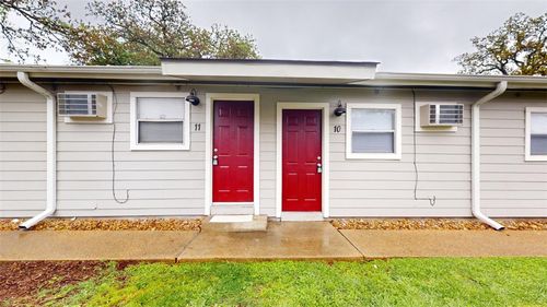 apt-11-500 Foch St, Bryan, TX, 77801-4761 | Card Image