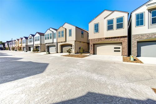 2903 El Fenice Ln, Houston, TX, 77057 | Card Image