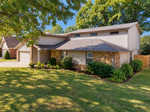 1604 S Fir Ave, Broken Arrow, OK, 74012-6323 | Card Image