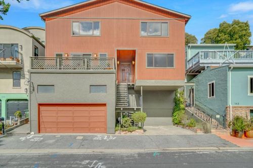 141 Santa Clara St, Brisbane, CA, 94005-1736 | Card Image