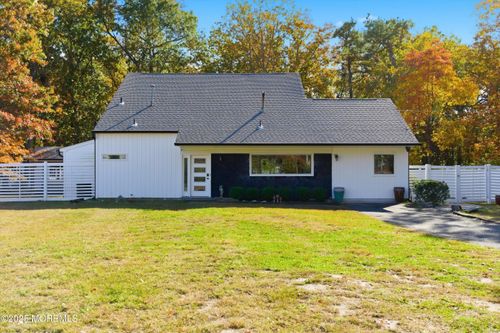 409 Aldrich Rd, Howell, NJ, 07731-1800 | Card Image