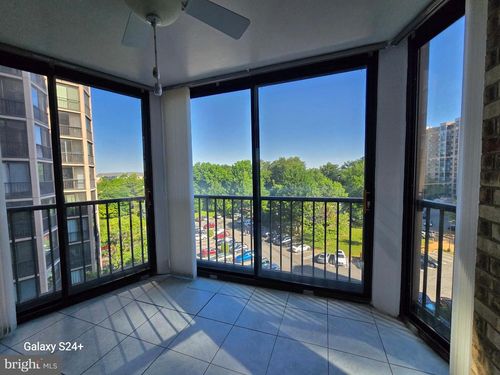 709-5902 Mount Eagle Dr, ALEXANDRIA, VA, 22303-2517 | Card Image