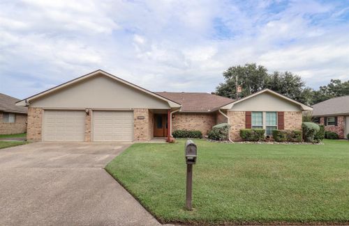 6940 Killarney Drive, Beaumont, TX, 77706 | Card Image