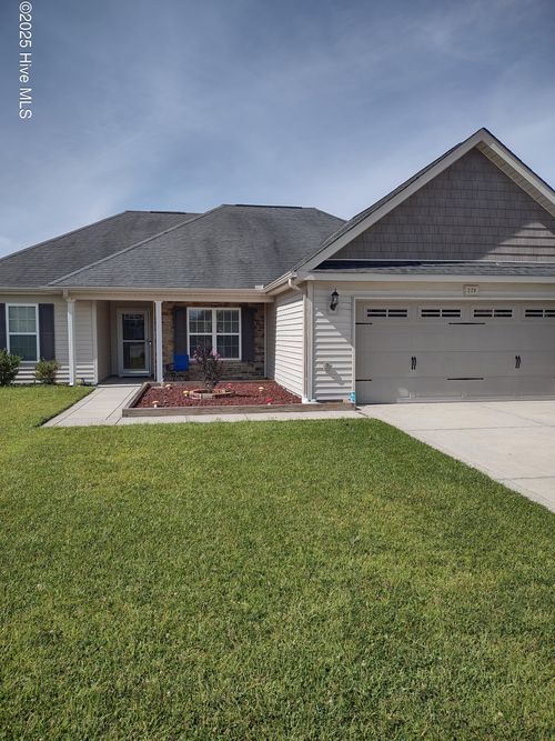 229 Merin Height Rd, Jacksonville, NC, 28546-8410 | Card Image