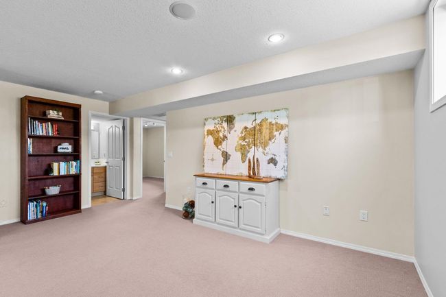 5626 55 Ave, House other with 4 bedrooms, 3 bathrooms and 4 parking in Olds AB | Image 32