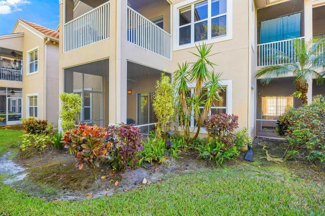 21 - 9894 Perfect Dr, Condo with 2 bedrooms, 2 bathrooms and null parking in Saint Lucie West FL | Image 22