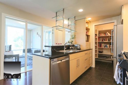 601-583 Beach Cres, Vancouver, BC, V6Z3E6 | Card Image