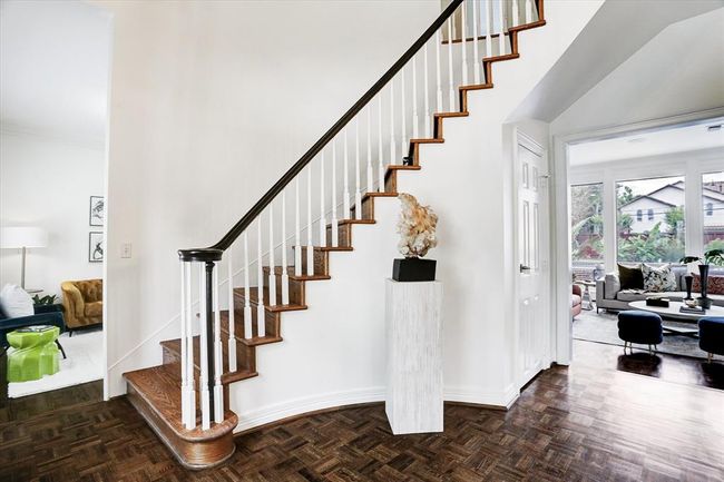 5411 Pine St, House other with 5 bedrooms, 5 bathrooms and 3 parking in Bellaire TX | Image 6