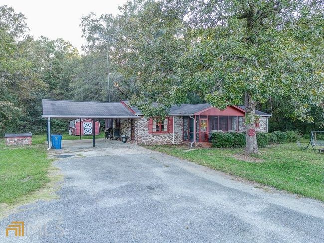 8203 Blacks Bluff Rd Sw, House other with 2 bedrooms, 2 bathrooms and 5 parking in Cave Spring GA | Image 4