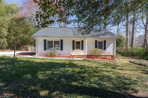 105 Debanne Road, McLeansville, NC, 27301 | Card Image