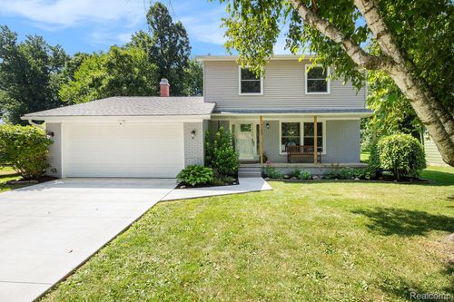 7152 Sherwood Ln, Davison, MI, 48423-2370 | Card Image
