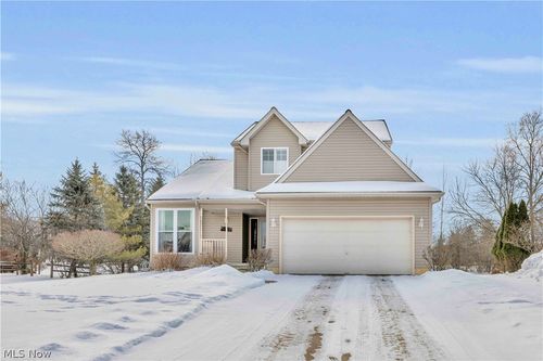 5042 Grande Blvd, Medina, OH, 44256-7094 | Card Image